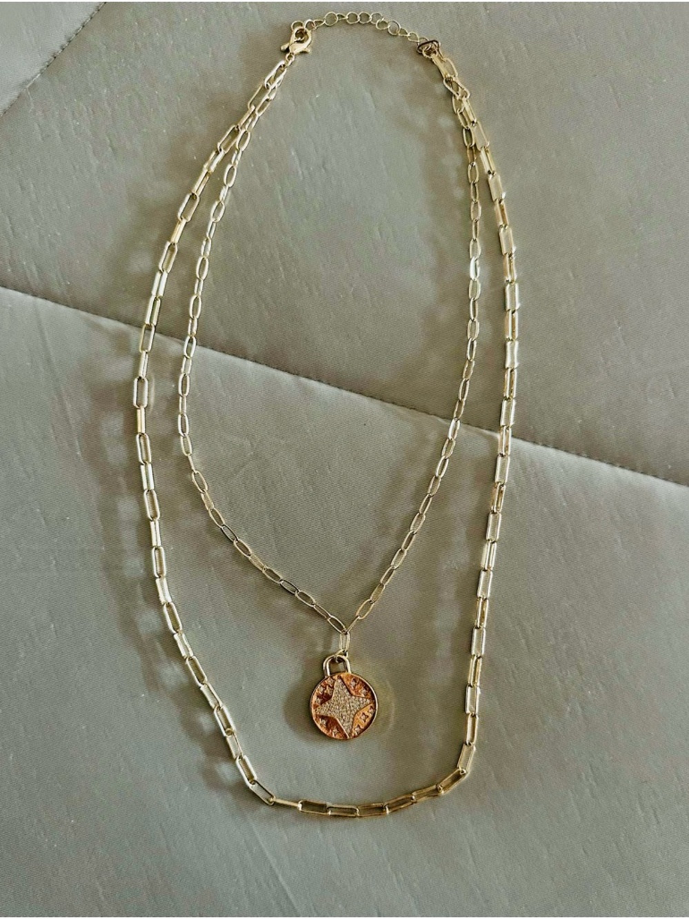 Double Paperclip Chain Star Pendant Necklace - Picture 2 of 4